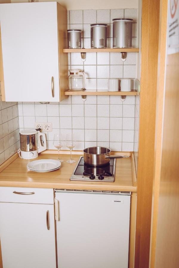 Gasthof Zur Bruecke Kaufering 外观 照片
